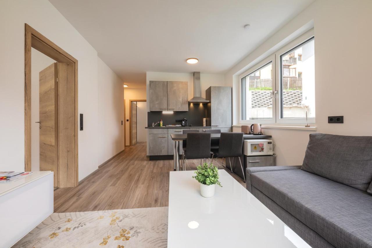 Apartment Eflin Фулпмес Екстериор снимка